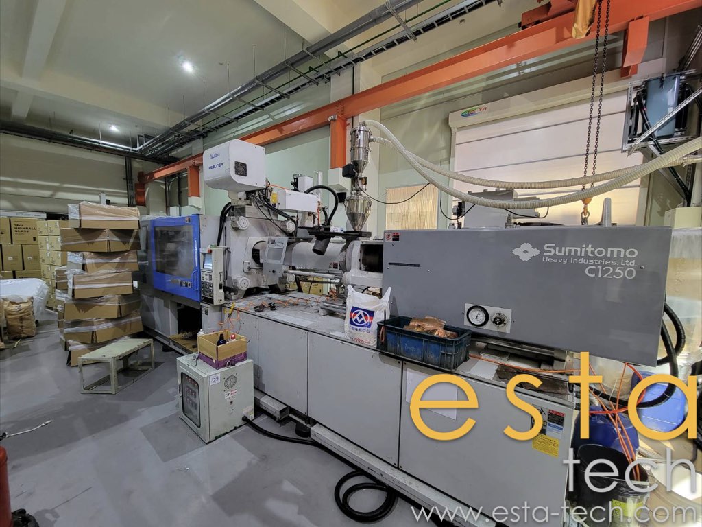 Sumitomo SG260M-1-H C1250 Used PET Plastic Injection Moulding Machine (2004)