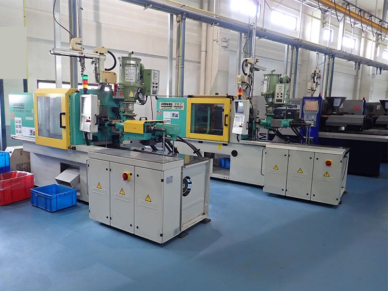 ARBURG, KRAUSS MAFFEI & BATTENFELD (YR 1995 - 2010) Used Plastic Injection Moulding Machine