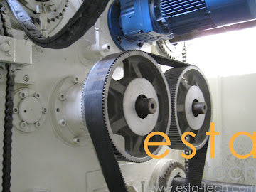 NIIGATA MD850S-IV (YR 2004) Used Plastic Injection Moulding Machine