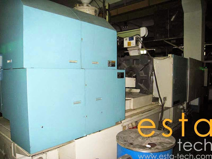 NIIGATA MD280S-IV I10 (YR 2002) Used All Electric Plastic Injection Moulding Machine