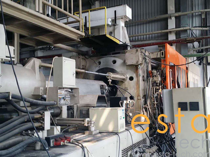 KRAUSS MAFFEI KM4000-62000MC (YR 2006) Used Plastic Injection Moulding Machine