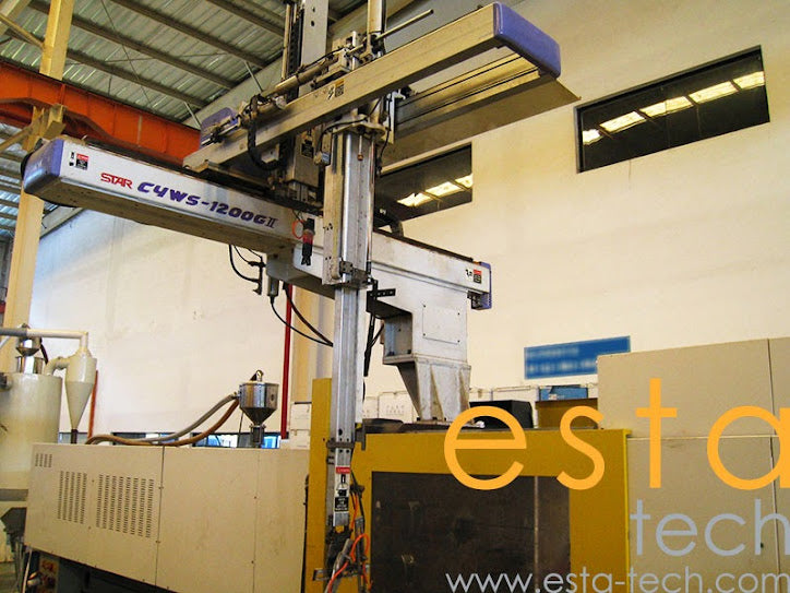 FANUC ROBOSHOSHOT S2000I300A (YR 2004) Used All Electric Plastic Injection Moulding Machine